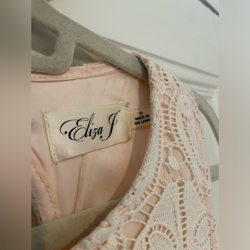 Off White Lace Eliza J Maxi Dress - Picture 4 of 5